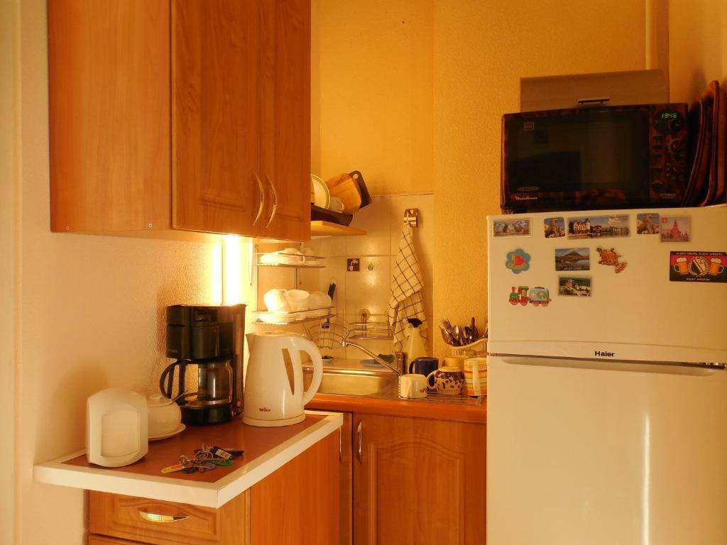 Elizabeth'S Yh Rooms Riga Habitación foto